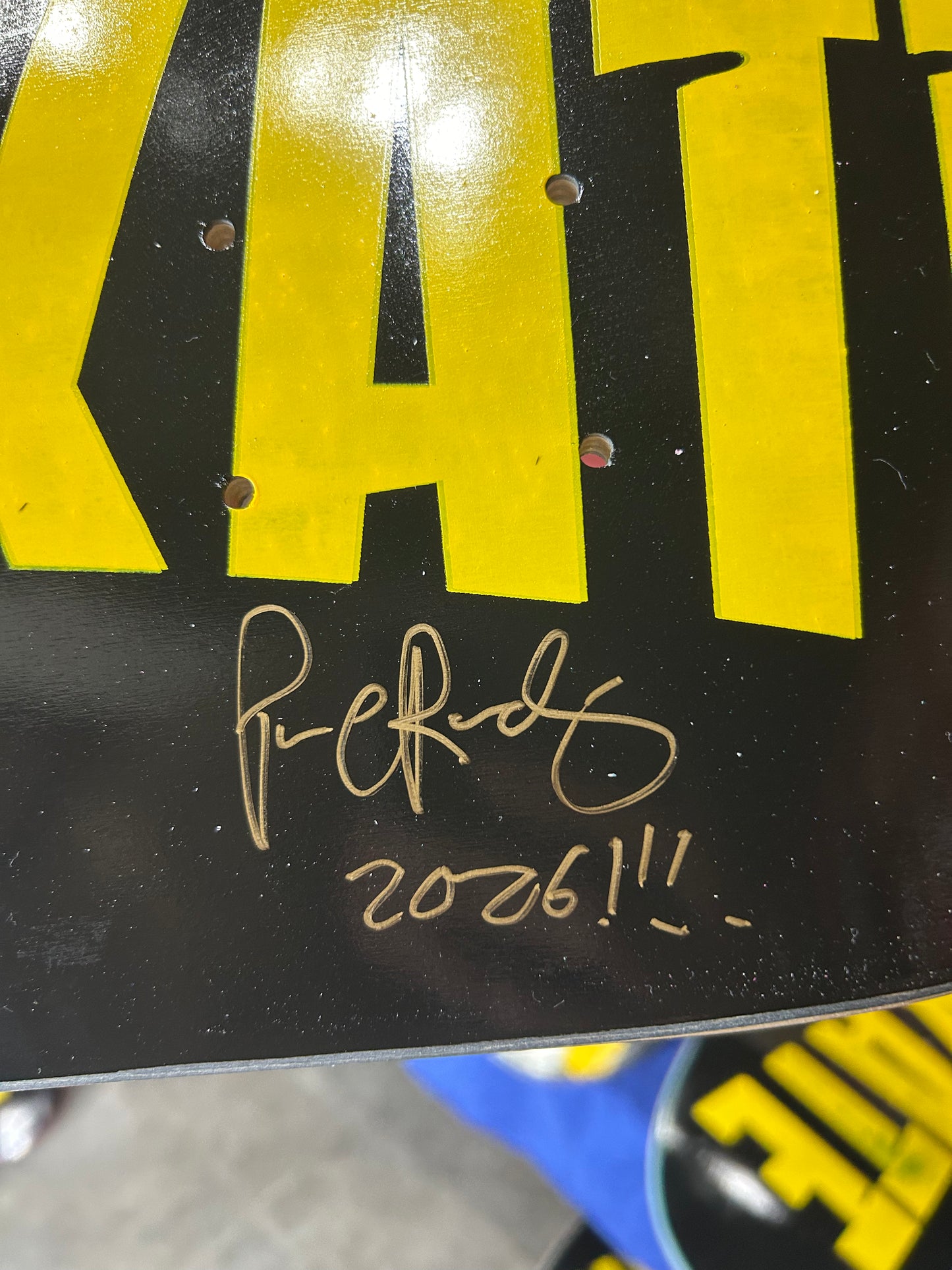 Tablero de agarre para centro comercial de edición limitada autografiado por Paul Rodríguez y Torey Pudwill "I Used to Skate"