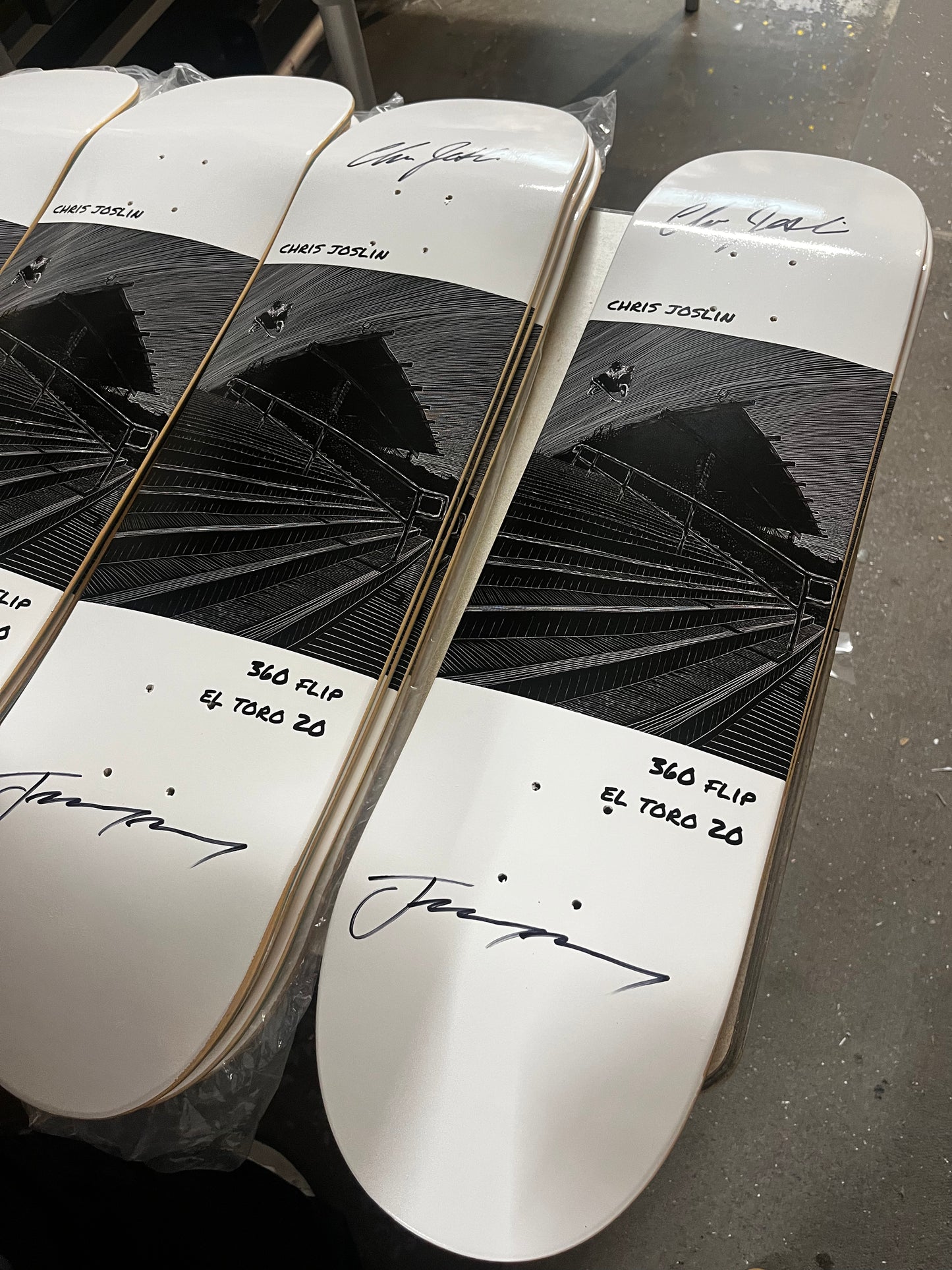 Baraja histórica autografiada y dibujada a mano de Jeremy Wray "Water Tower Ollie"