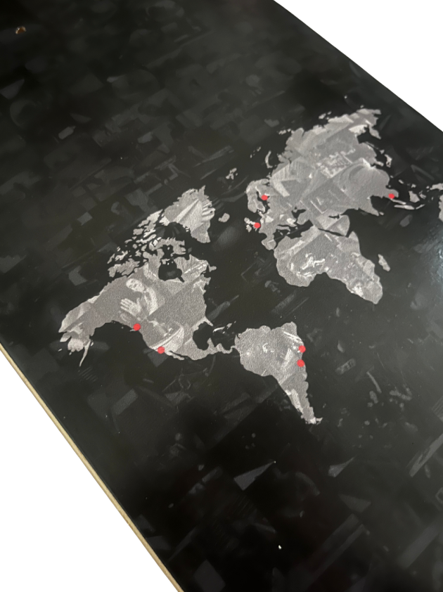 Limited Edition 25 Years of éS Menikmati x Storied 'Sleeve' Deck