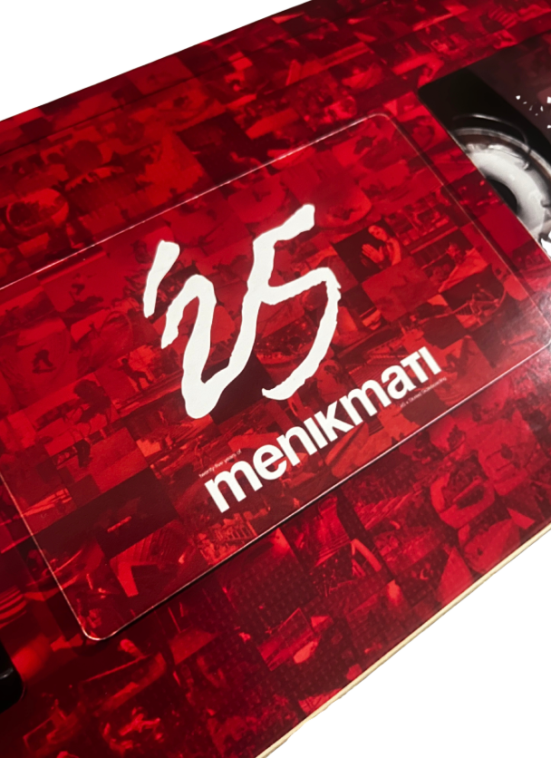 Edición limitada, baraja autografiada "Wonderful Horrible" de PJ Ladd